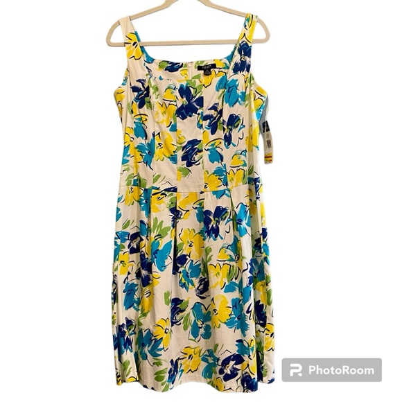 Chaps Dresses & Skirts - NWT Chaps Sleeveless Square Neck Fit and Flare White Blue Floral Dress Sz 14